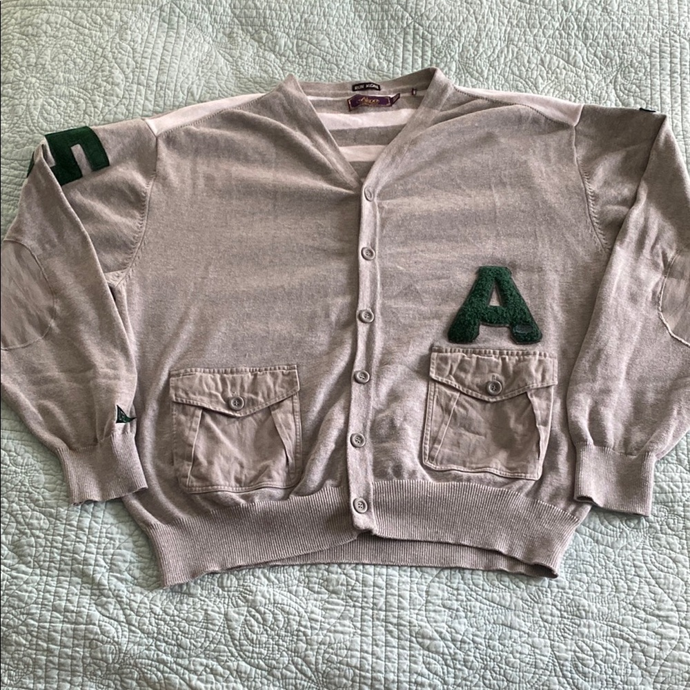 Green and Gray Cardigan Sweater with Textured Fabric